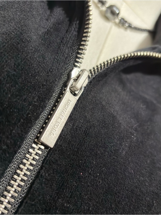 Black Sporty Velour Velvet  Zip-Up Jacket Size Medium Athletic Designer Top - Picture 3 of 8